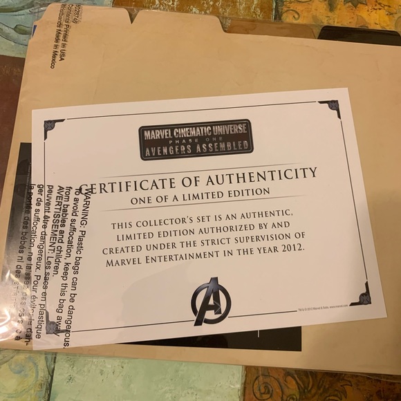 Marvel Cinematic Universe Phase One Limited Edition Collectors Boxset - Picture 4 of 7
